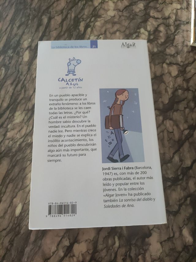 Libro infantil La biblioteca de los libros vacíos