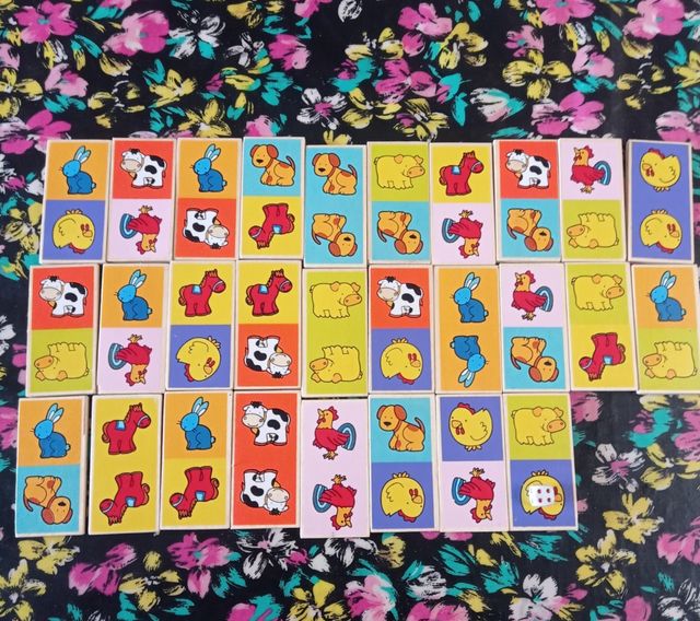 GIOCO: DOMINO PER BAMBINI IN LEGNO.