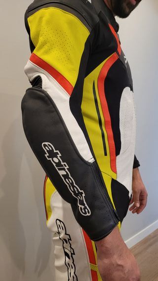 Mono Moto Alpinestar Motegi v2 Talla 50
