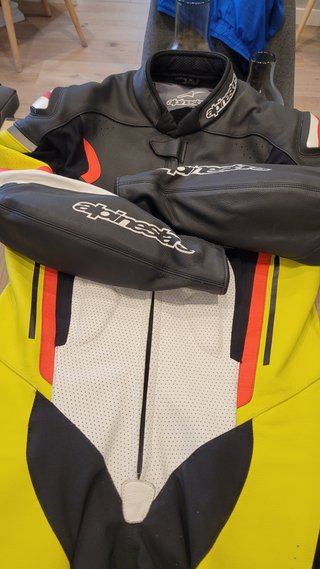 Mono Moto Alpinestar Motegi v2 Talla 50