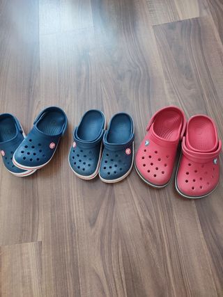 crocs 3 pares casi nuevas