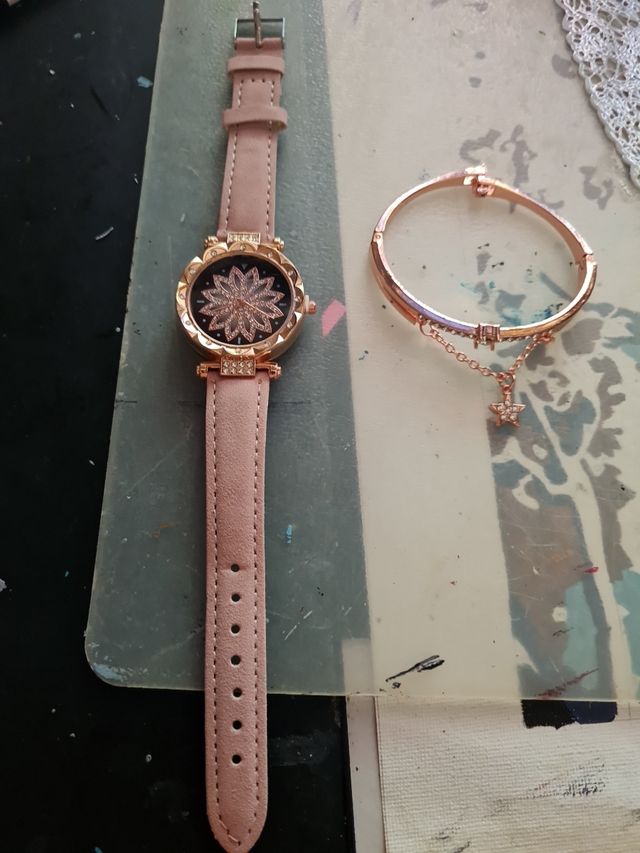 conjunto reloj y pulsera