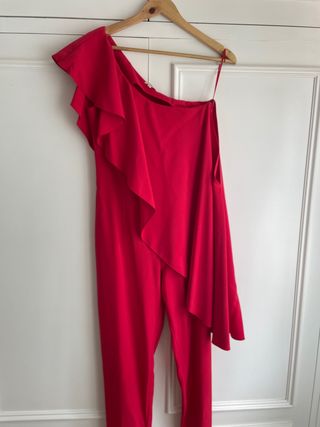 Mono rojo asimétrico de Coosy