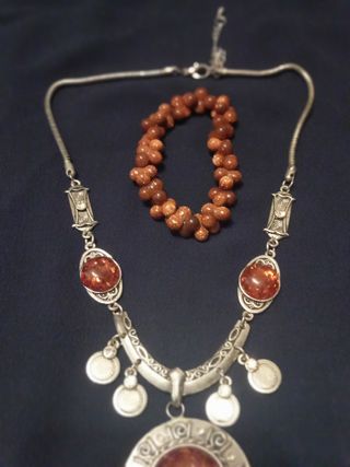 collar y pulsera