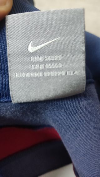 Chaqueta Nike vintage talla M (178)  Preciosa!