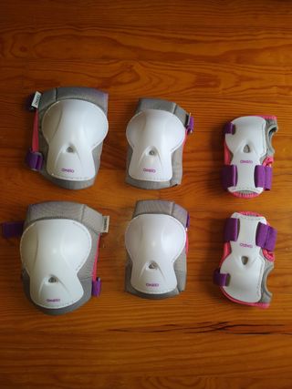 Pack de rodilleras, coderas y muñequeras de niños.