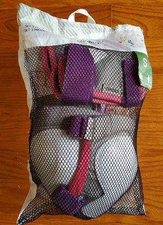 Pack de rodilleras, coderas y muñequeras de niños.