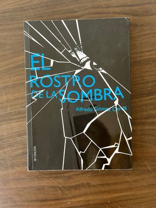 Libros de lectura de primaria y secundaria.