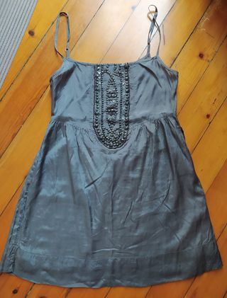 Lote de 3 bonitos vestidos