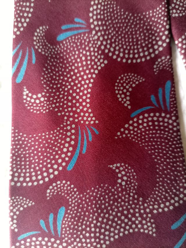 Corbata Miguel Beltrán Paris