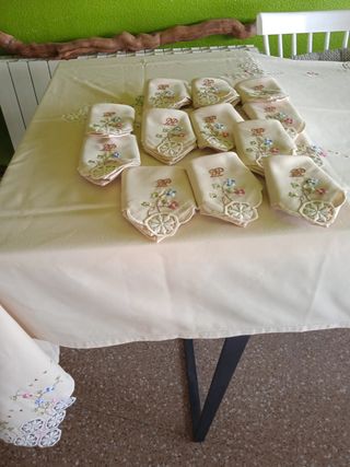 mantelería 12 cubiertos