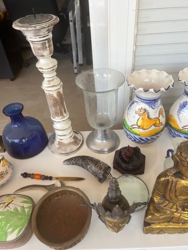 Mix de jarrones , cubos, portavelas, y figuras