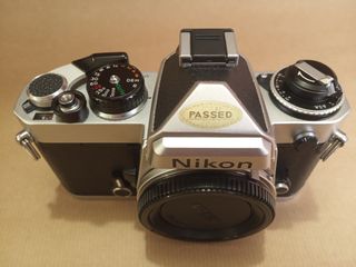 NIKON FE CHROME+CAJA ORIGIN.+MANUAL+NIKKOR 35-70AF
