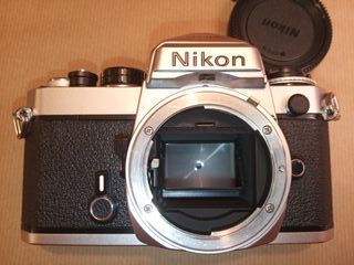 NIKON FE CHROME+CAJA ORIGIN.+MANUAL+NIKKOR 35-70AF