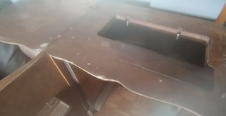 mueble de madera de máquina de coser