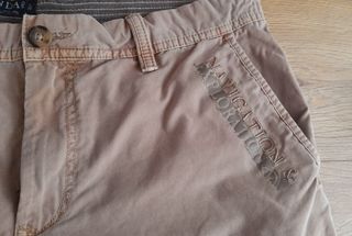Pantalón corto beige de hombre