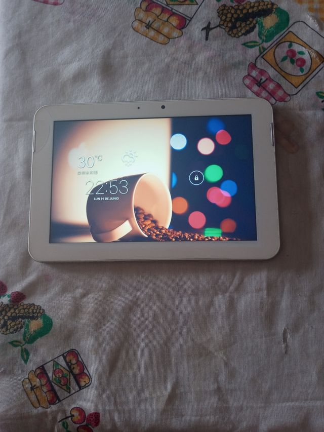 Tablet de segunda mano por 15 EUR en Móstoles en WALLAPOP