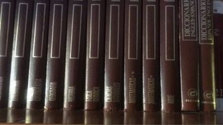 Enciclopedia autodidacta más dos diccionarios