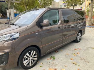 Peugeot Business VIP BlueHDi 2.0 180 CV Long Unica