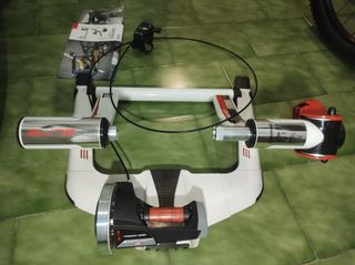 Rodillo ciclismo ELITE QUBO