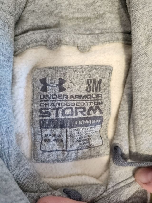 sudadera under armour gris talla s