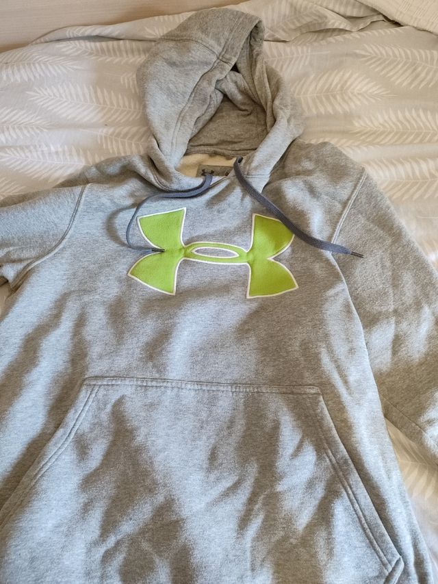 sudadera under armour gris talla s