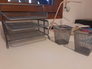 Portadocumentos+2 cubiletes portalápices