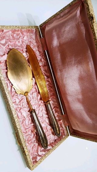 cubiertos antiguos de servir