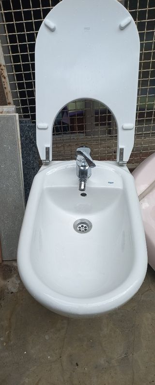 se vende bidé Roca blanco 