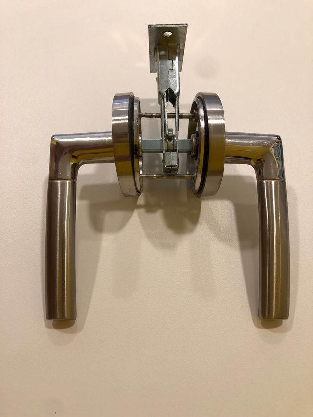 Juego manillas con picaporte