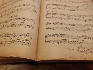 libro de escuela piano de famoso  jose trago