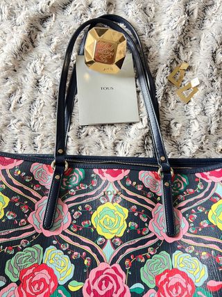 Bolso Tous floreado