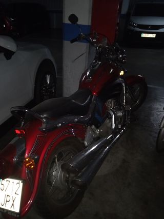Moto tipo custom 4000km Bajada de precio