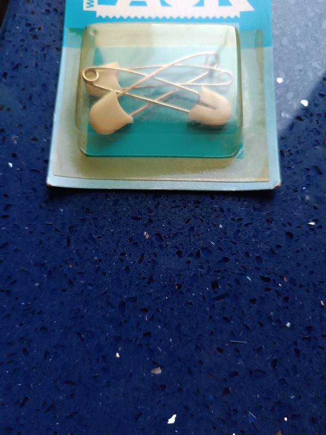 Imperdibles pasadores