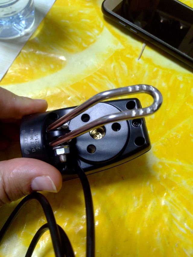 Faro delantero con bocina para bicicleta eléctrica