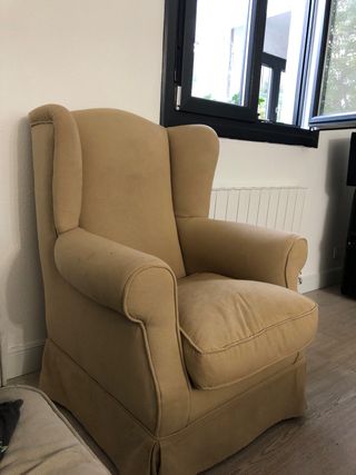 Butaca Orejero . Hay dos