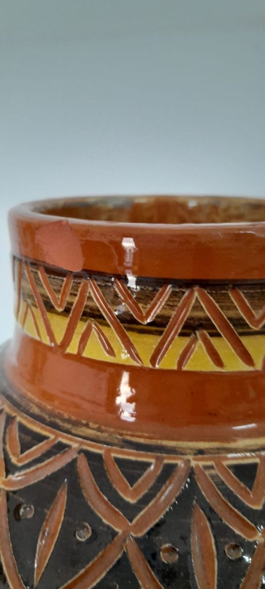 Antico vaso orientale