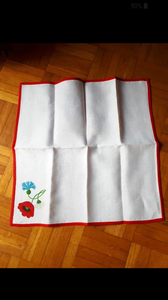 tovaglietta con bustina fatta e dipinta a mano