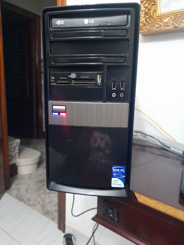Vendo un PC con Windows 10 Pro