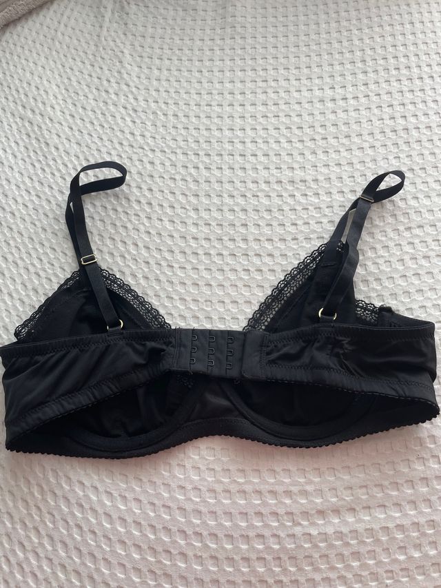 Sujetador negro hym