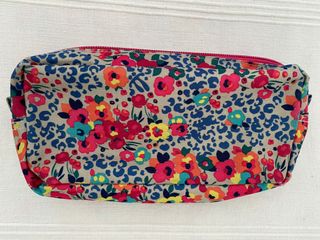 Estuche escolar marca totto