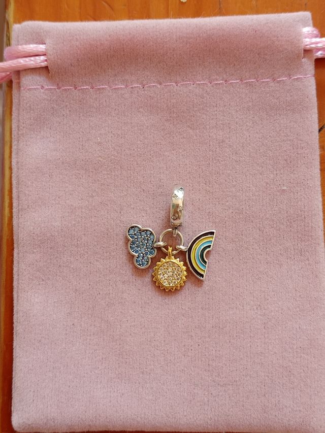 Charm Nube, Sol y Arcoiris de plata de ley
