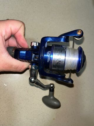 Carrete de pesca titán