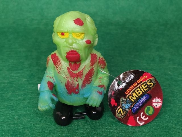 Figura Wind-Up Racing Zombies movimiento a cuerda.