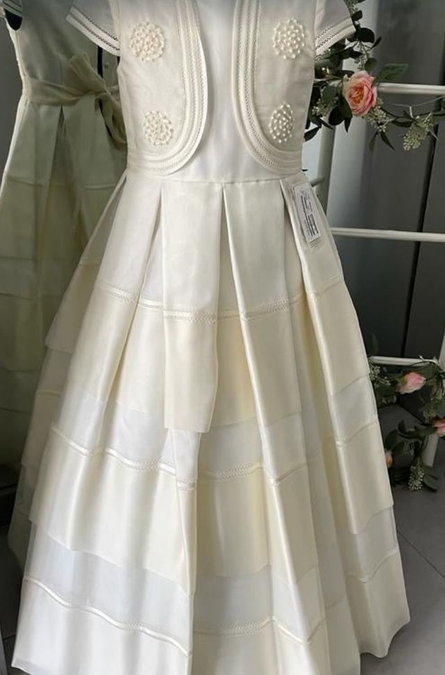 Nuovi vestiti da comunione