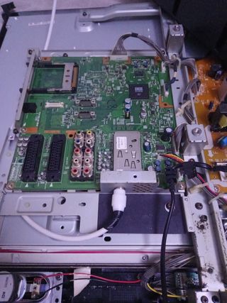 MAIN BOARD TV TOSHIBA 37AV504D