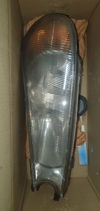 Pareja de focos delanteros ford mondeo mk2