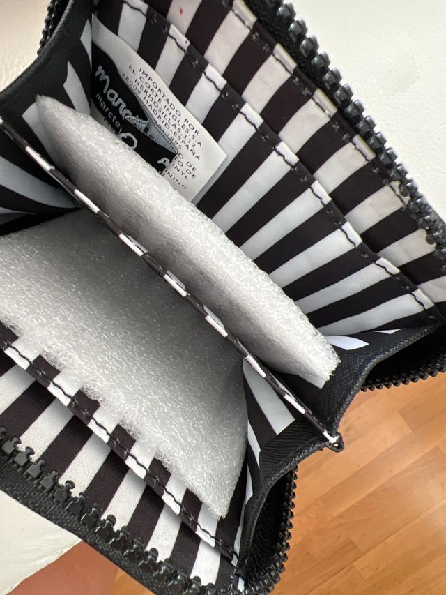 cartera Marc Tetro sin estrenar 