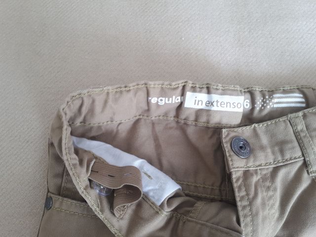 Pantalón beige niño t6