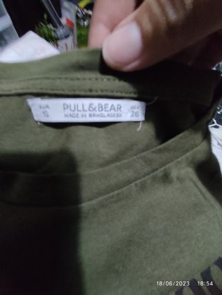 Lote de 4 Camisetas  talla s